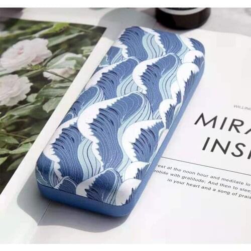 Spectacle case Ukiyo-e Waves Resistant Waterproof Retro Beautiful Creative Unique Large Capacity Simple Folk-Custom New Style