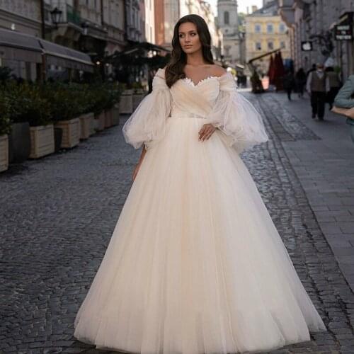Graceful Cap Sleeve 3/4 Sleeve A-Line Wedding Dress Gorgeous Floor Length Tulle Vintage Bridal Gown 2021
