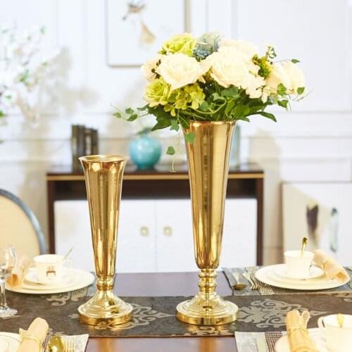 Yellow Gold Vase European Style Table Decoration Metal Light Luxury Furnishings Home Soft Decorations