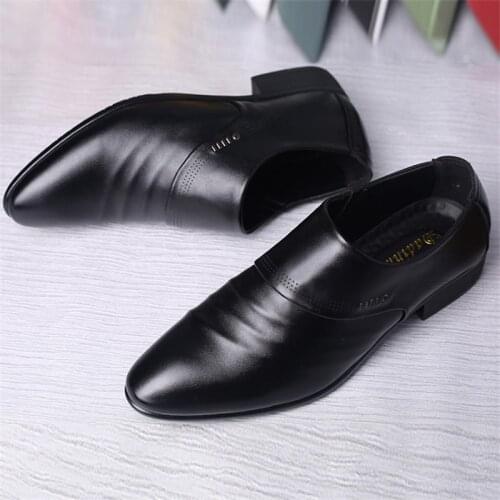 Luxury brand PU Leather Fashion Men Business Dress Loafers Pointy Black Shoes Oxford Breathable Formal Wedding ShoesToe Patent