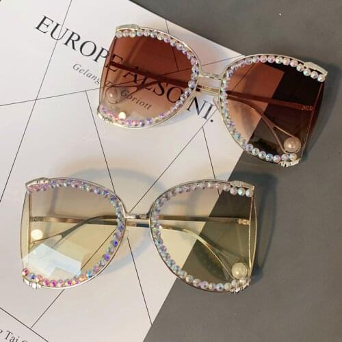 2021 Sunglasses Women Oversized Bling Diamond Fashion Design Sun glasses Ladies Luxury Glasses Vintage Shades Bulk Oculos