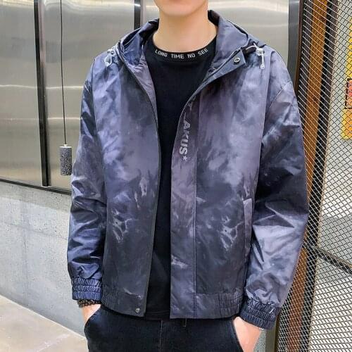 2021Spring and Autumn New Mens Coat Jacket Youth Camouflage Hooded Casual Jacket Running Sports Casual Jacket Mens Clothing