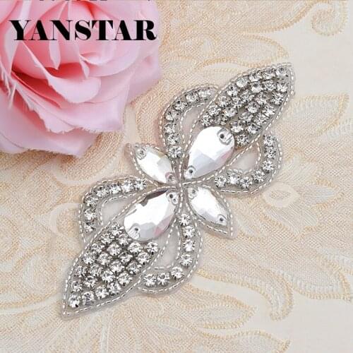 YANSTAR (30Pcs)Wholesale Bridal Gown Sash Rhinestone Applique With Pearl Rose Gold Crystal Patch For Wedding Dress Belt YS995