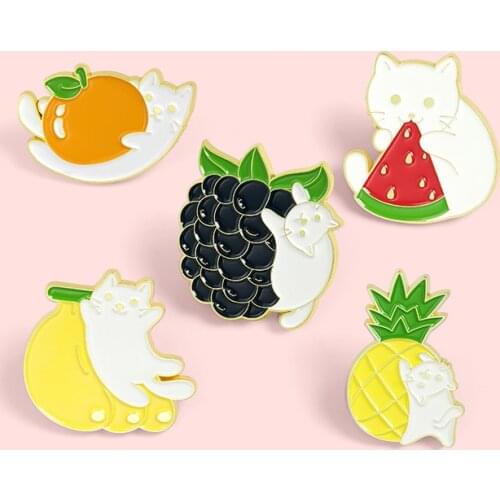 Cute Fruit Cat Alloy Brooch Bag Clothes Backpack Lapel Enamel Pin Badges Cartoon Jewelry Gift For Friend Women Accessories