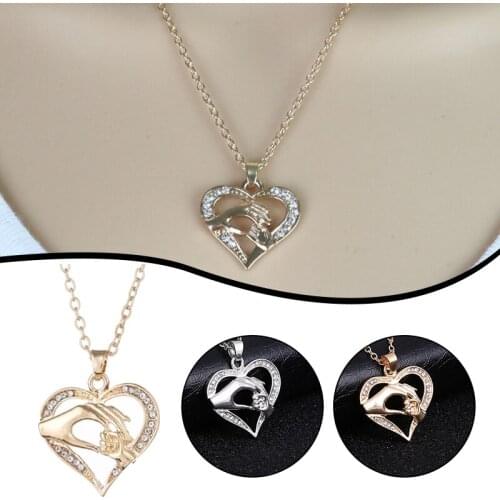 Newly Mom and Kid Holding Hand Alloy Necklace Zircon Hollow Heart-shaped Neck Jewelry Gift for Women Mother 2 Colors