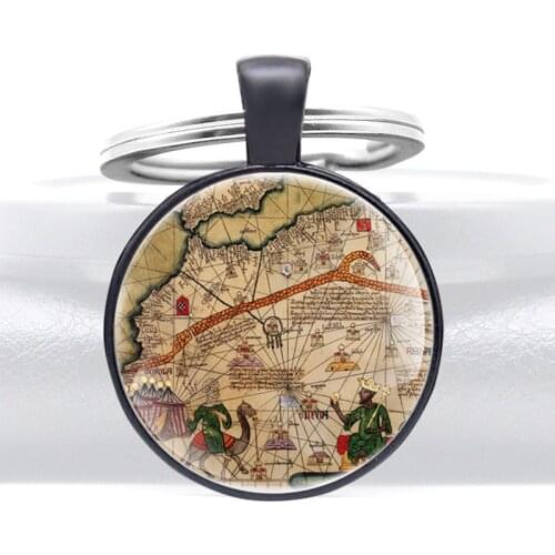 Vintage Old Map of Europe Pattern Glass Dome Unique Key Chains Men Women Key Ring Jewelry Gifts