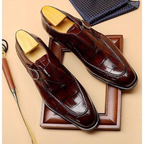 2021 ClassicPattern Business Flat Shoes Men Designer Formal Dress Leather Shoes Mens Loafers Christmas Party Shoes