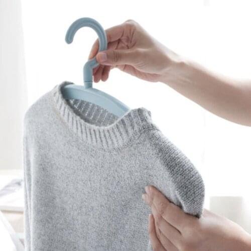 Household Hanger Non-trace Student Hanger Wide Shoulder Adult Hanger Non-slip Clothes Hanging Plastic Holding Clothes