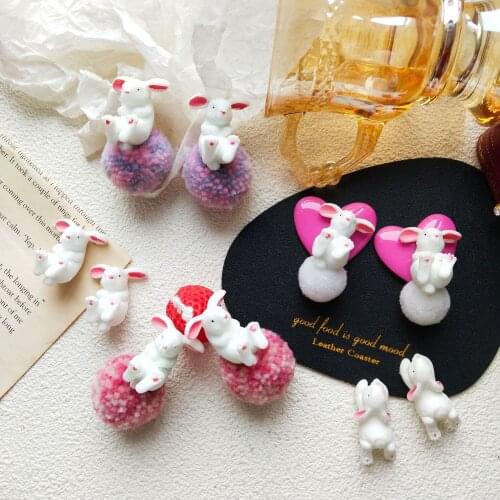 Japanese cute rabbit girl heart earrings fashion original hand-made gifts exaggerated white rabbit earrings for women