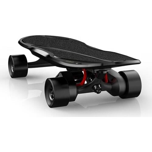 CE Approval Carbon Fiber Wrapped 900 W KingKong Electric Skateboard