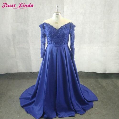 Real Photo Elegant Long Sleeves V Neck Royal Blue Lace Appliques Beaded Mother Dresses Sexy Backless Criss Cross Prom Gowns