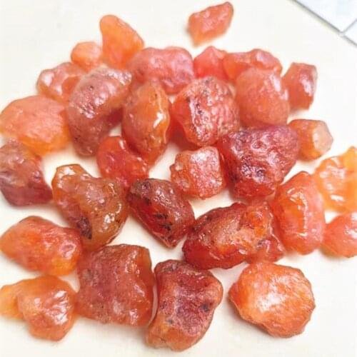 Natural Red Agate Rough Quartz Crystals Haling Carnelian Raw Stone Gemstone For Sale