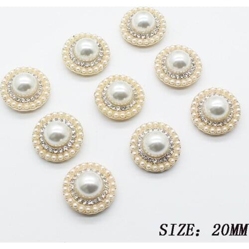 2020 New Rhinestone Pearl Accessories 5 pcs Button Fashion Sweet Dress Decoration Button Hand-stitched Craft Design