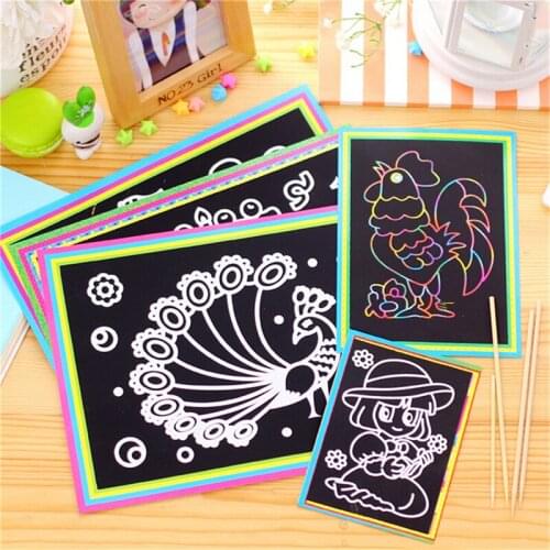 1Pcs Small Size Kids Scraping Painting Education Learning Toys For Children Scratch Black Cardboard Draw Paper Sketch 9*12CM