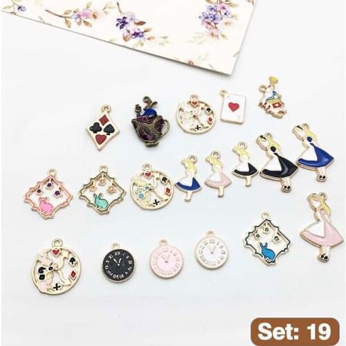 19 Pcs Fashion Enamel Charm Pendant Assorted Geometric Hollow DIY Jewelry Components For Necklace Bracelet Jewelry Making