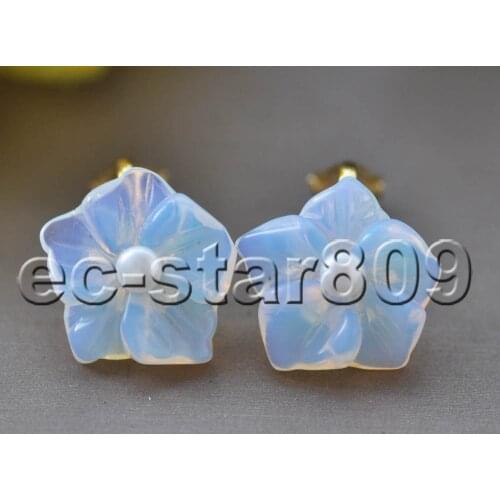 Z11133 17mm Cream-White Opal Flower Clip Earring 925silver (no stud)