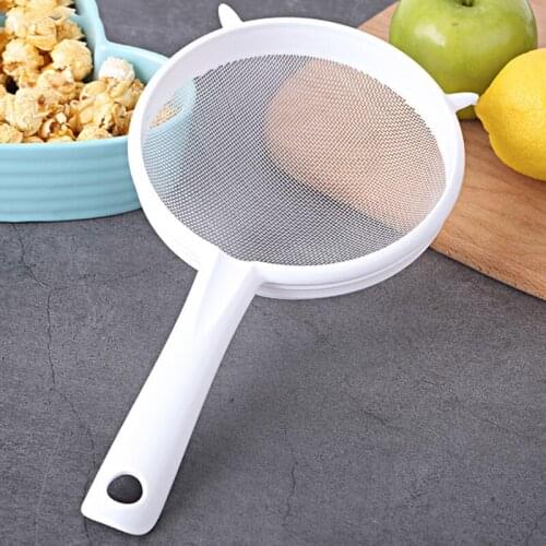 T84E Kitchen Handheld Plastic Mesh Tea Leaf Strainer Flour Sieve Colander Reusable