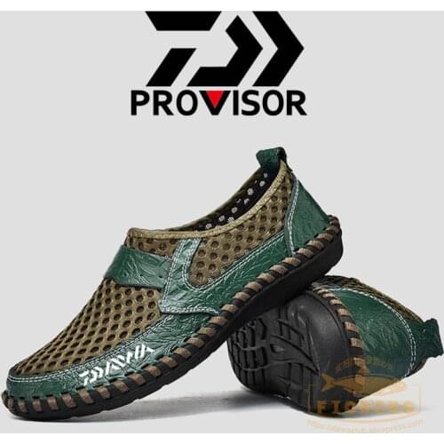 2022 Men Daiwa Fishing Shoes Quick Dry Breathable Non-slip Fishing Wading Shoes Outdoor Climbing Hiking Shoes Large size 38-50