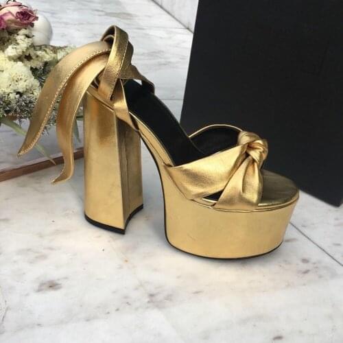 Akamatsu Women's Shoes With Heels