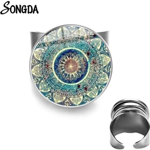 Retro Indian Mandala Art Picture Rings for Women Men Boho Jewelry Hand Craft Glass Cabochon Snap Button Charm Opening Ring Gift