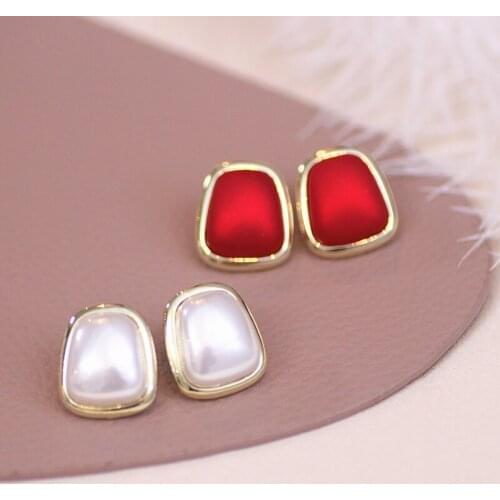 New Fashion Femme Geometric Square Ear Stud Red Color Simulated Pearl Stud Earring For Women Korean Style Ear Accessories Bijoux