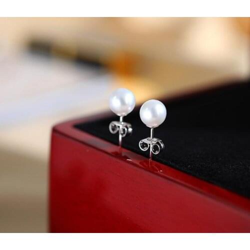 New Arrival Favorite Pearl Jewelry Natural Classic Round Pearl Earrings White Color S925 Sterling Silver Simple Wedding Earring