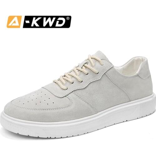 New Fashion Shoes 2019 Simple Mens Leather Shoes Sand Beige Snekers Pu Mens Shoes Casual Leather Light Lace-up Luxury Men Shoes