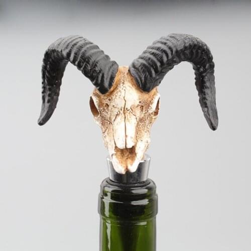 Resin Wine Pourer Wine Bottle Stoppers Buffalo Skull Decoration Wine Aerators Wedding Favor Kitchen Tools Bar Accessories 2021