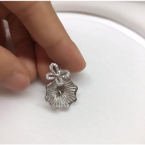 Butterfly Design Pendant Base Mountings Findings Jewelry Settings Parts for Female Women Pearls Beads Crystal Agate Coral Jade