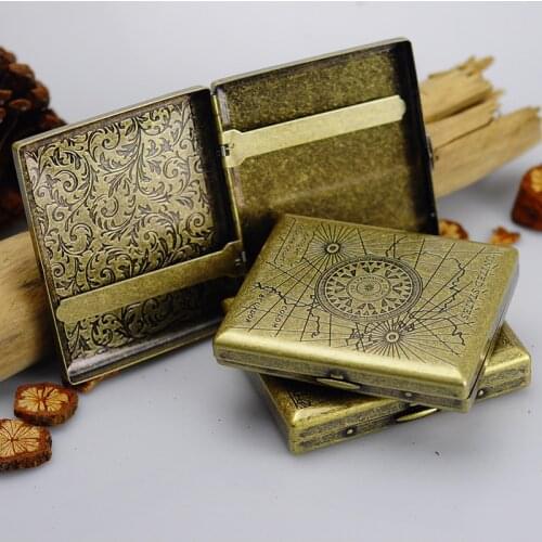 Vintage Metal Cigarette Case Box Portable 20 Cigarettes Case Holder Retro Smoke Tool Pocket Smoking Accessories with Gift Box