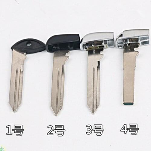 DAKATU New Replacement Insert Key Small Emergency Key Smart Remote Key Blade for Chrysler 300C Grand Voyager For Dodge