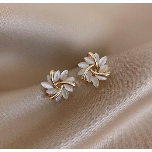 Elegant Opal Gold Flower Geometric Dangle Earrings For Woman Fashion Korean Jewelry Student Girls Sexy Unusual Earrings Gift