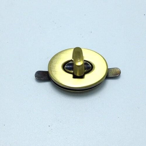 20 set 3x2.3cm Brushed Brass Purse Twist Lock Closure Oval Turn Lock