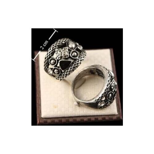 Stone Silver Color Ring