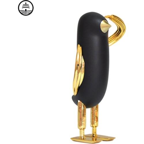 Hope Bird Salutes Art Figurine Nordic Home Decor Penguin Statues And Sculptures Modern Living Room Decoration Accessories A1343
