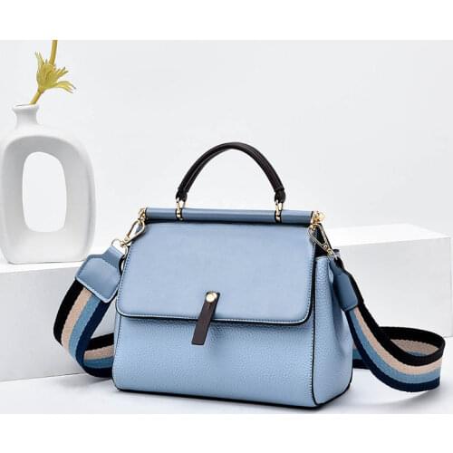 Female Leather Texture Luxury Handbags 2021 New Fashion Trend Simple Large Capacity Shoulder Bags Flap Hand Bags for Women