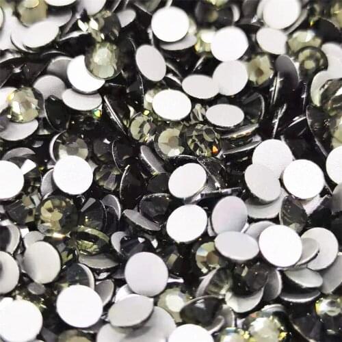 Gray Nail Art Rhinestones ss3 ss4 ss5 ss6 ss8 ss10 ss12 ss16 ss20 ss30 glue Glass Crystal Non HotFix Nail Art Decorat
