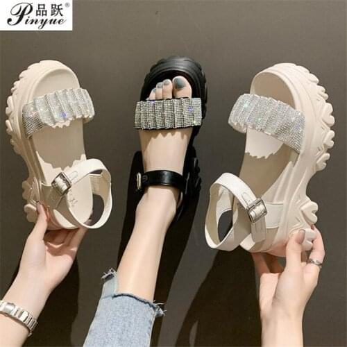 Bling Shoes Women Platform Sandals Summer Breathable Mesh Beach Slippers Women Walking Ladies Buckle Sandalias Casual Footwear