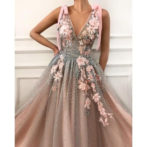 2021Pink Tulle Crystals Prom Dresses V-Neck Lace Flowers Beaded vestidos de gala Long Prom Gown Evening Dresses Party