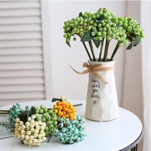 Small fruit bouquet of sitting room place Christmas decoration flower arranging accessories simulation berries