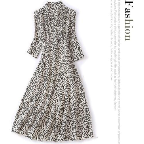 Neck New black V and white printing 7 sleeve waist show thin medium length 03 heavyweight silk dress female