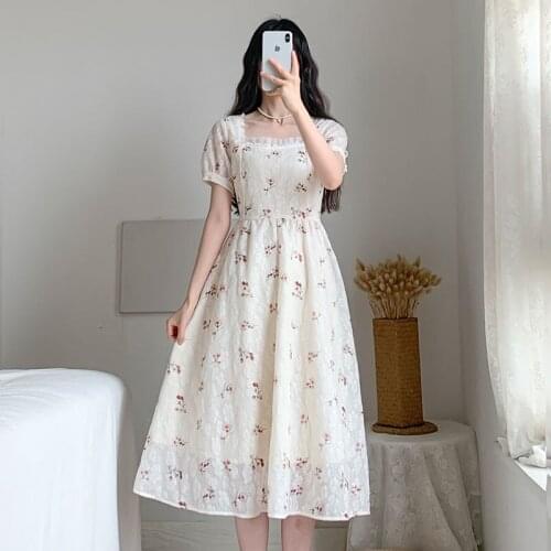 Skirt French Girl Dresses for Women Party 2021 Summer Fashion Flower Lace Puff Sleeve Square Collar Vintage Dress White 0921