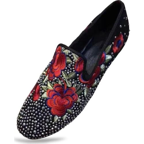 New Fashion Men Rhinestone Shoes British Mens Flats Smoking Slippers Men Loafers Dress Shoes Black Casual Shoes Gladiator Mens