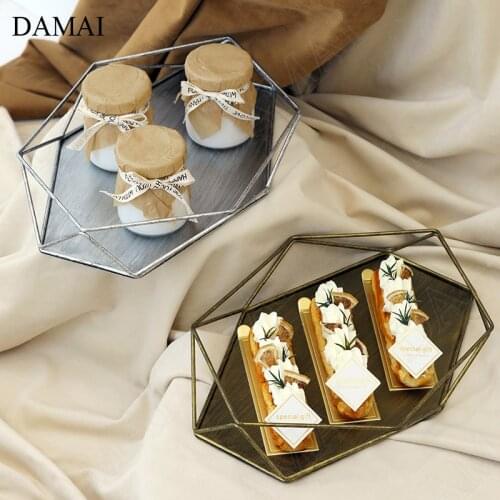European Vintage Trays Decorative Geometric Wrought Iron Jewelry Cosmetic Skincare Display Stand Afternoon Tea Dessert Plates