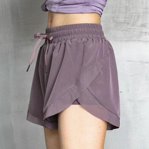 Summer Women Sports Yoga Shorts Workout Fitness Jogging Short Breathable Double Layer Running Gym Shorts Sportswear