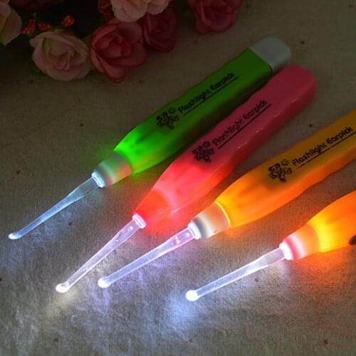 2021 New Safe Cleaning Tool Luminous Baby Care Ear Syringe Tweezers Infant Daily Household Safety Picking Tools