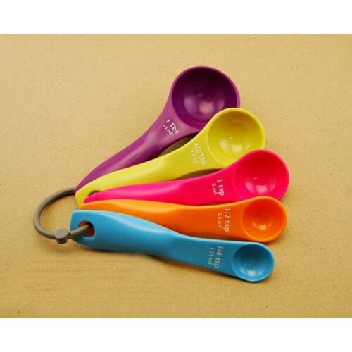 5PCS/LOT Super-Useful Colorful Kitchen Measuring Spoons Measuring Cups Spoon Cup Baking Utensil Set Kit Measuring Tools JJ 0851
