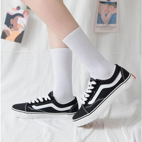 Men Womens Unisex Business Socks Korean Vintage Streetwear Long Socks White Black Woman Casual Hip Hop Skateboard Sox
