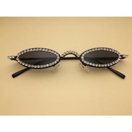 Rhinestone Small Oval Sunglasses Fashion Brand Women Vintage Retro Shades For Women Cute Sexy Narrow Black Sunglasses oculos