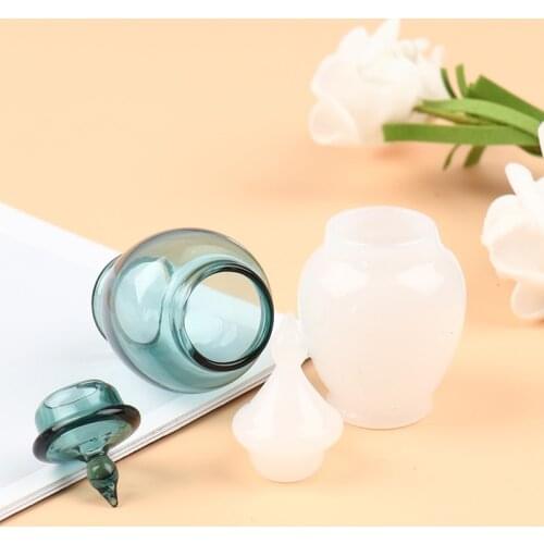 1/12 Scale Dollhouse Miniature Glass Candy Jar Simulation Candy Bottle Model Toy For Dollhouse Decals New